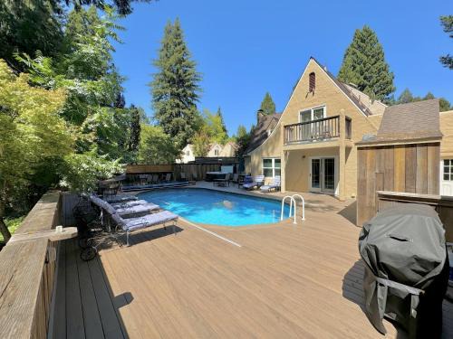 Guerneville Casa | Lovely Tudor Home With Pool & Spa Near Russian River