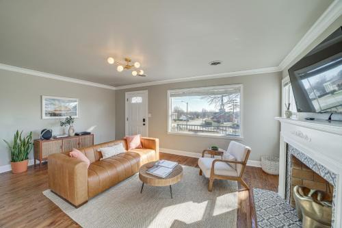 Tulsa Casa | Lovely Tulsa Vacation Rental about 3 Mi to Downtown!