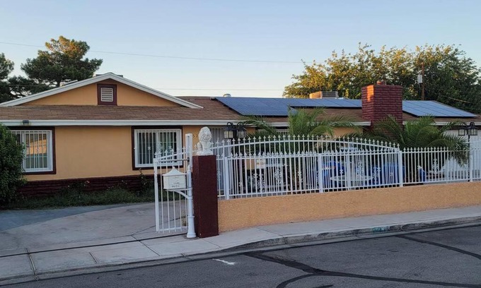 Sunrise Manor Apartamento | Lovely Vacation Apt near to Famous Las Vegas Strip