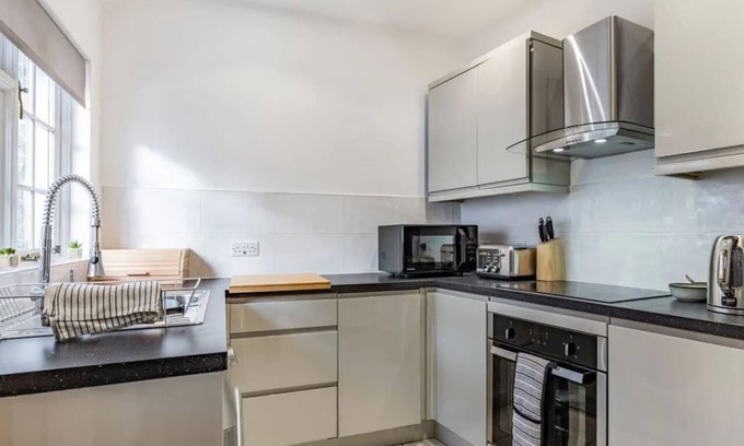Torquay Villa | Lovely Villa 2 King 2 double 2 single 1bunk beds