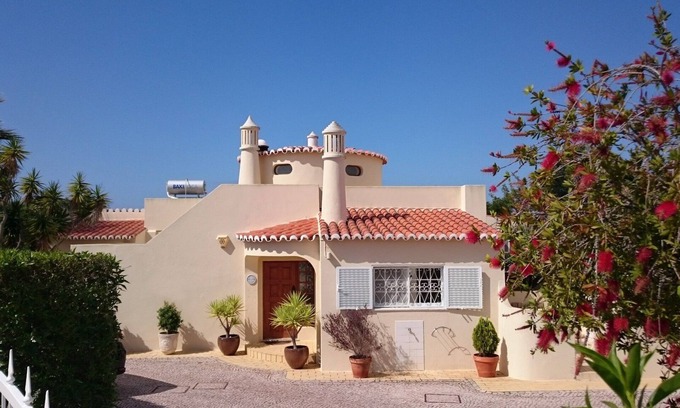 Carvoeiro Villa | Hermosa villa en Carvoeiro, vistas al mar, a poca distancia de la playa, muy tranquila.