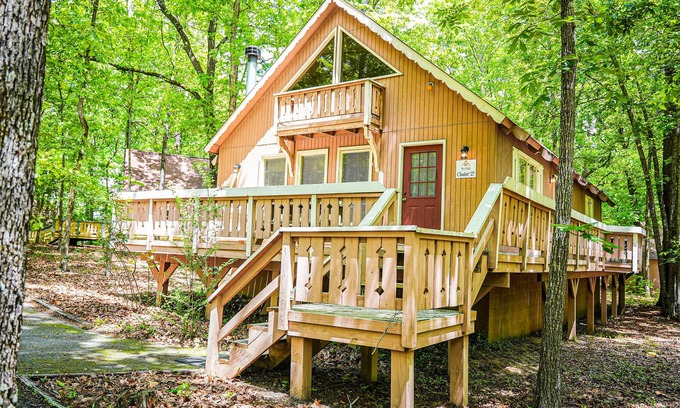 Pine Mountain Chalet De Esquí | Lovely wooded view chalet is your weekend escape!