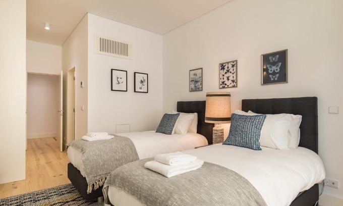 Sao Paulo Apartamento | LovelyStay - Hidden Oasis with River View