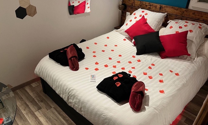 Moelan-sur-Mer Apartamento | Loveroom spa Piscine Sauna