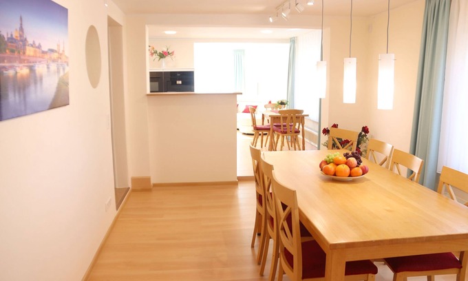 Kaditz Casa | Lovingly renovated house with large garden in Dresden