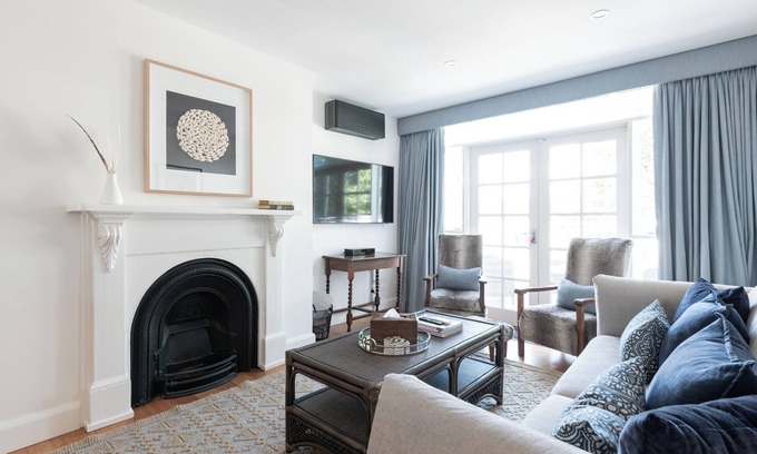 East Launceston Casa | Lovingly Restored Classic