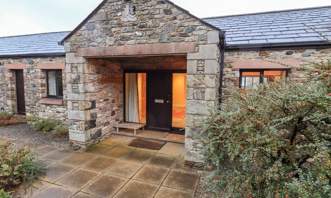 Watermillock Cabaña | LOW HOUSE, with open fire in Penrith