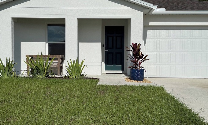 Welaka Casa | Low Tide – Quiet River Escape in Florida’s Bass Capital