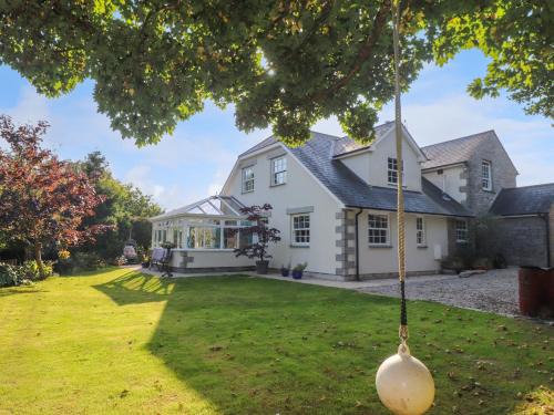 Mabe Casa | Lower Gadles