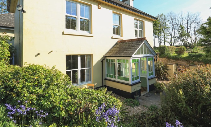 Burgh Island Casa | Baja Gran Torr, Kingston