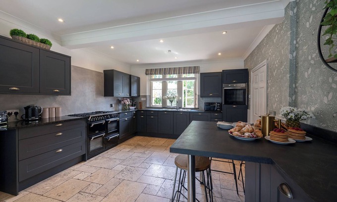 Bathford Casa | Lower Shockerwick Lodge