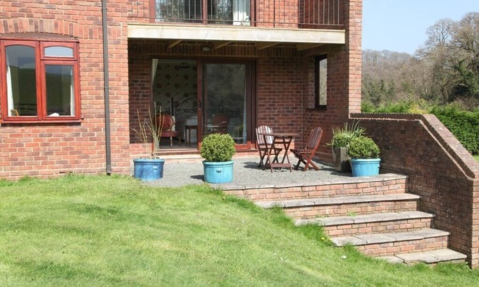 Kenn Otro | Lower Thornton Farm