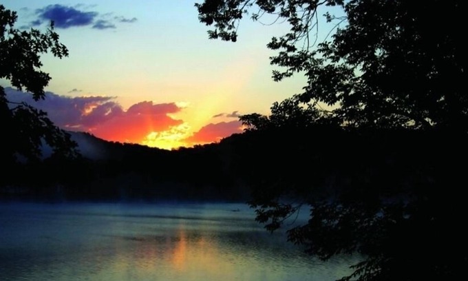 Camdenton Casa | Precios especiales 8 / 10-9 / 3 $ 700. 00 noches de diversión en familia Lake House # 1