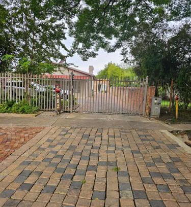 Rietfontein Casa | LPM Guests R
