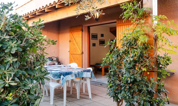 Les Ayguades Casa | LS72 : Pavillon 3 rooms sleeps 6 with swimming pool