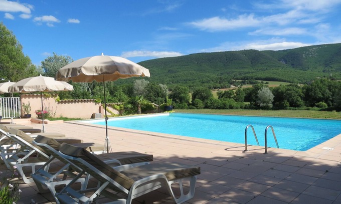 Cereste Casa | LUBERON Domaine de la Bastidonne en CERESTE: Mas de L'olivier