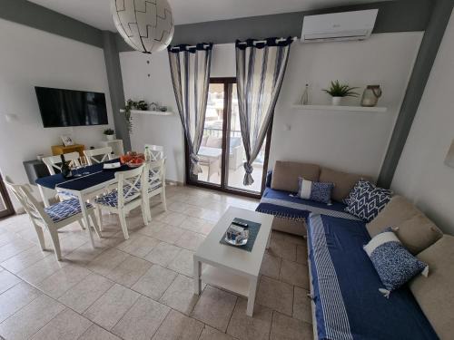 Flogita Apartamento | Lucas Lux Flogita apartment