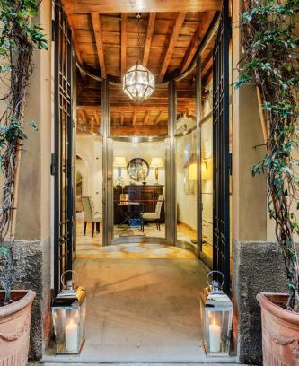 Lucca Historical Center Hotel | Lucca Heritage Retreat
