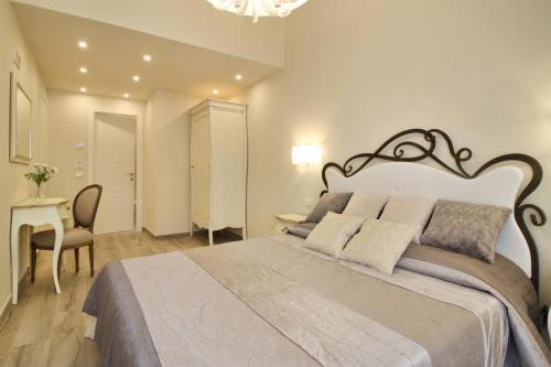 Lucca Historical Center Casa | LUCCA IN CHIC - No Ztl, Free Parking, Priv Bath, Old City 550m
