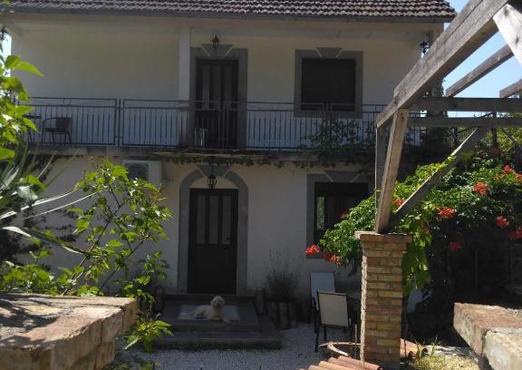 Karuc Apartamento | Lucha apartman