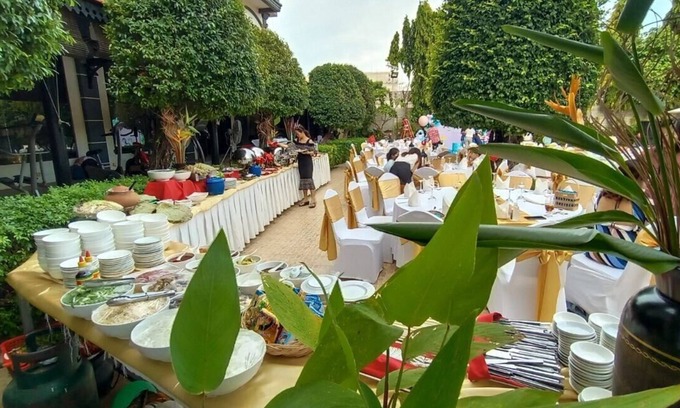 Sangkat Sla Kram Hotel | Lucky Angkor Hotel