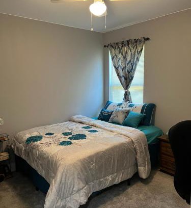 Southeast Raleigh Casa | Lucky home
