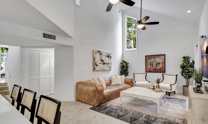 Jupiter Landing Casa | Lucky Landing's