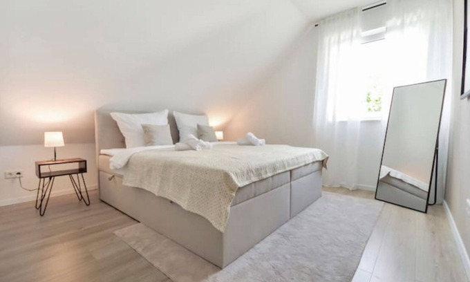 Brackwede Apartamento | Luftig, Leicht & Lebensfroh - Loft Wi-fi TV
