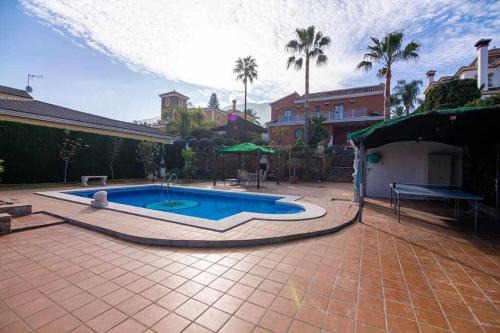 Alhaurín de la Torre Villa | lujosa villa en Alhaurin de la Torre 7 dormitorios