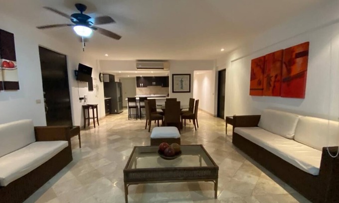 Club Deportivo Apartamento | Lujoso Departamento Acapulco Sanitized Costa azul