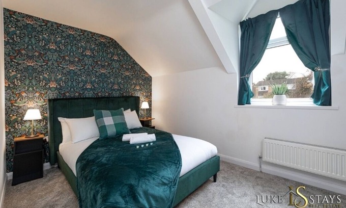 Brasside Casa | Luke Stays- Newtown Hall Cottage