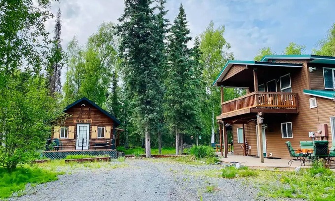 Soldotna Casa | Lumberjack House