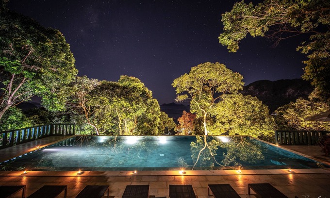 El Nido Complejo | Lumbung Loft Villa with Balcony and Seaviews