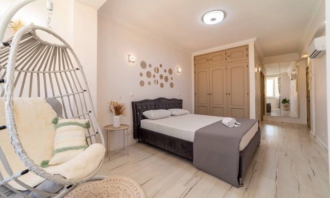 Branqueira Apartamento | Lumen Stay by HelloVacations