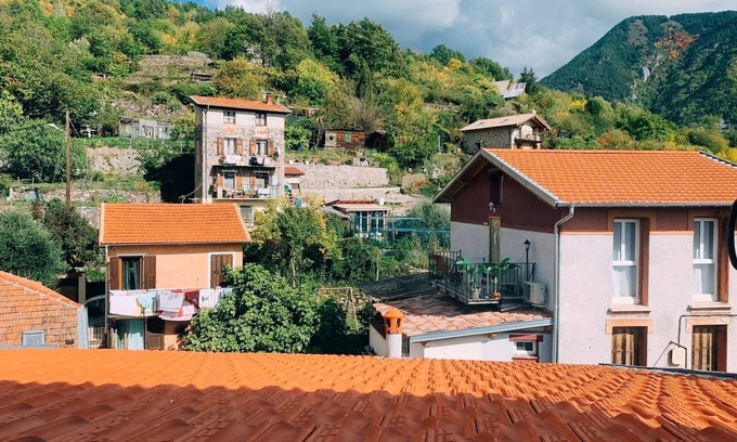 Belvedere Apartamento | Lumineux Duplex Avec Terrasse au Coeur du Village de Belvédère