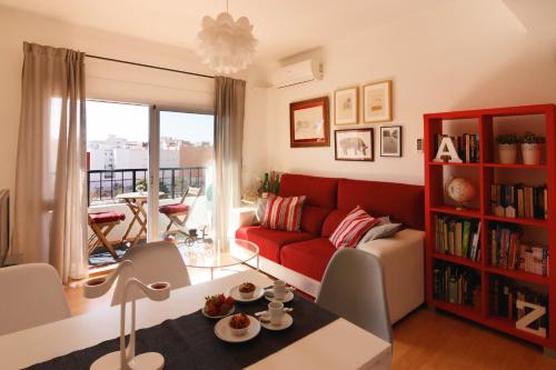 Jesus Apartamento | LUMINOSO. COMODO. ACOGEDOR. WIFI. Junto a AVE