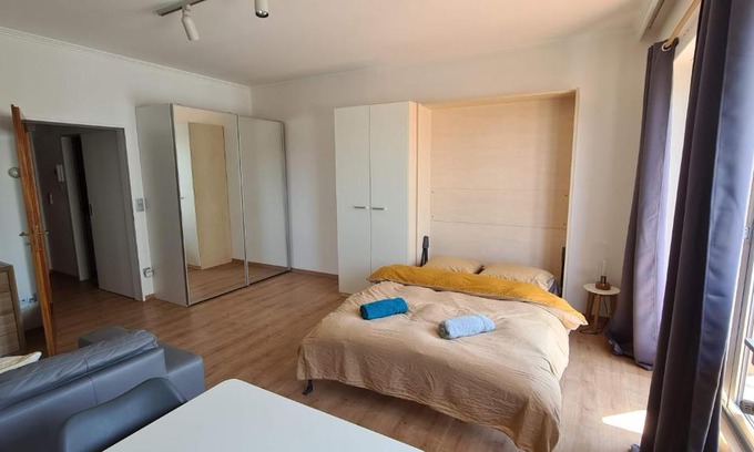 Belair Apartamento | Luminous 4th Floor Studio in Lux-Belair