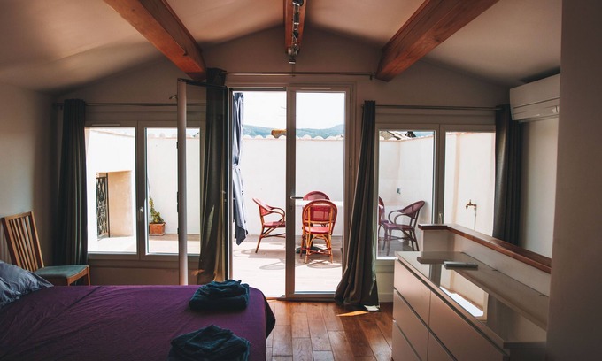 Servies-en-Val Casa | Luminous and spacious air conditioned house in the heart of the Corbières