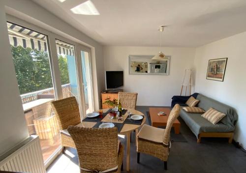 Kehl Apartamento | Luminous apartment in Kehl near Strasbourg, conveniently located next to a tram stop with direct access to Strasbourg city centre