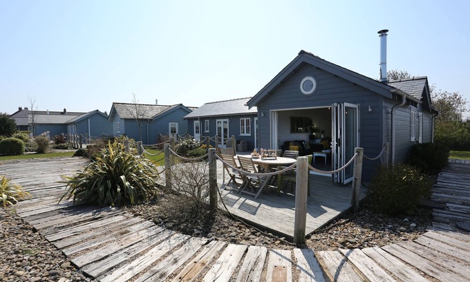 Filey Casa | Luna Azul - a beach house that sleeps 8 guests in 3 bedrooms