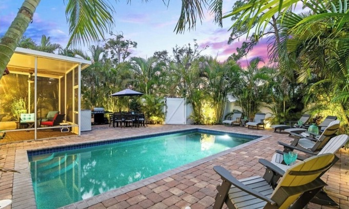 South Sarasota Casa | Luna Nueva: Private Pool, New Renovation, Sleeps 8