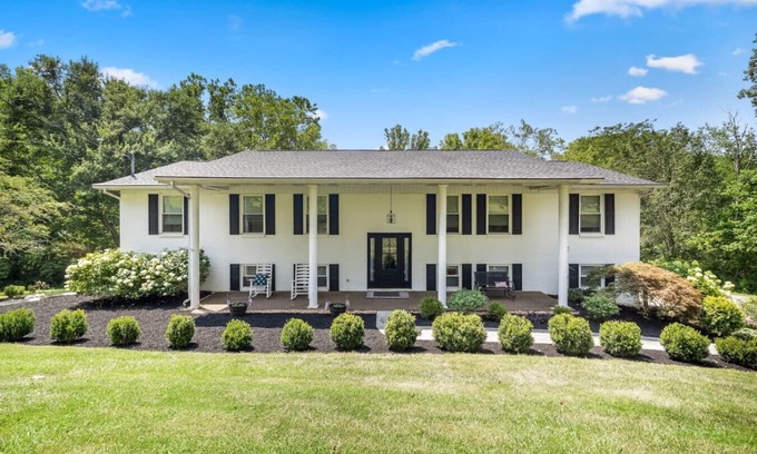Knoxville Casa | Lundy Branch Property