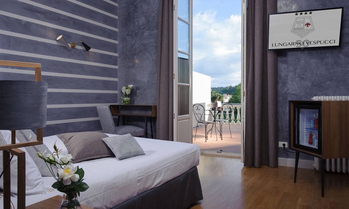 Santa Maria Novella Hotel | Lungarno Vespucci 50