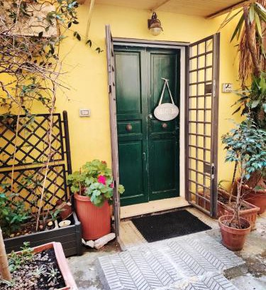 Testaccio Apartamento | Lungotevere Testaccio Rome Historic Centre