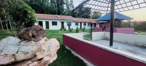 Chikkamagaluru Casa | Lurastays