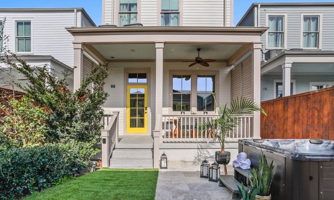 Irish Channel Casa | Lustrous NOLA Reno | Hot Tub