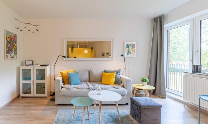 Osterhusum Apartamento | Lütte Eck vacation apartment in Husum for up to 2 people