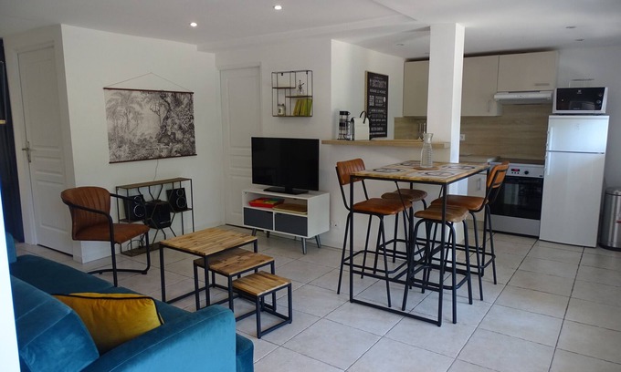 Le Bar-sur-Loup Casa | LUVA D'Azur LE VALLON absolute calm guaranteed relaxation unobstructed view of the valley