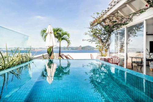 Gloria Apartamento | Lux 12 - Cobertura Romantica com piscina aquecida e vista mar