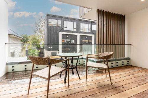 Greenlane Casa | Lux 4B Holiday House in Greenlane - ASBshowgrounds
